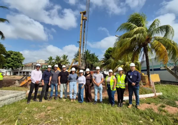 Cosanpa recebe estudantes e comunidades em canteiros de obras em Belém